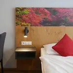 Linde-sinohaus Hotel 3*